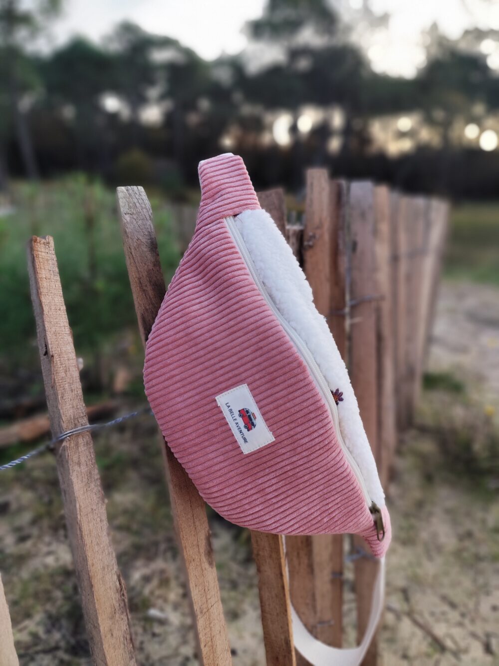 Banane Femme velours côtelé vieux rose et sherpa fleurs – Image 3