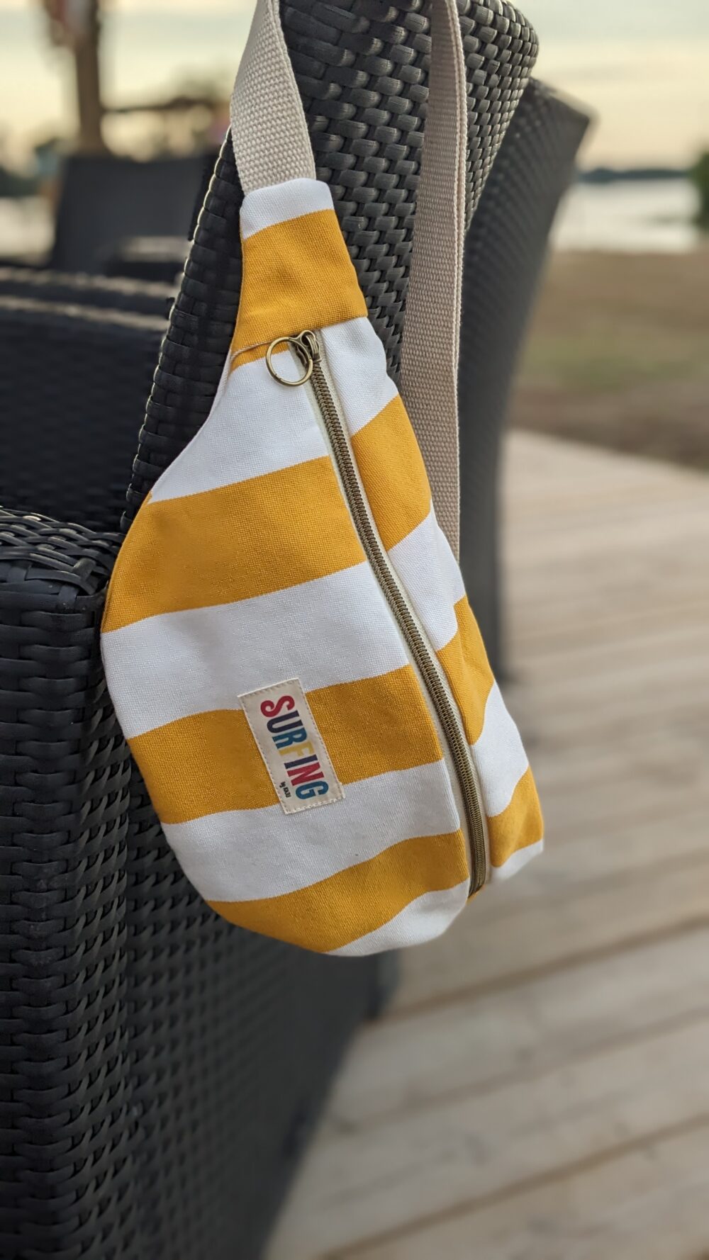 Banane Femme toile de transat jaune